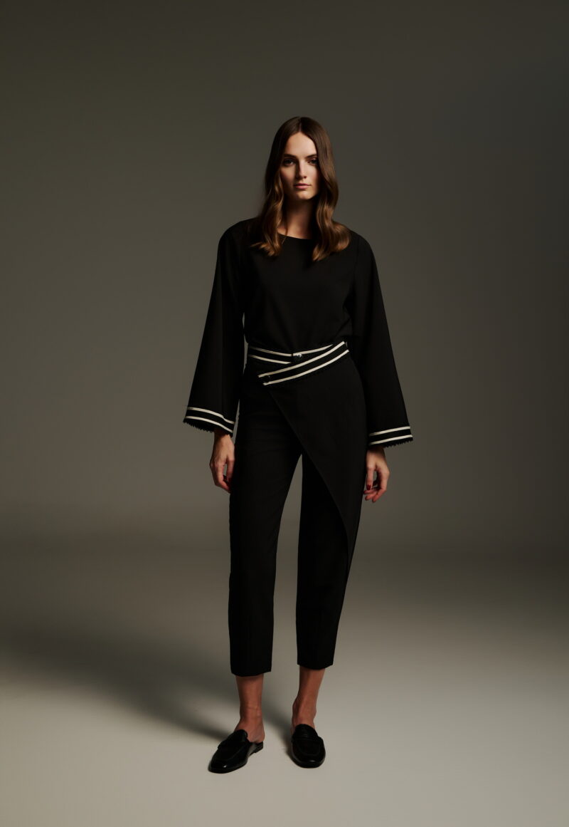 Dejavu μπλούζα Με Ασπρόμαυρη Τρέσσα