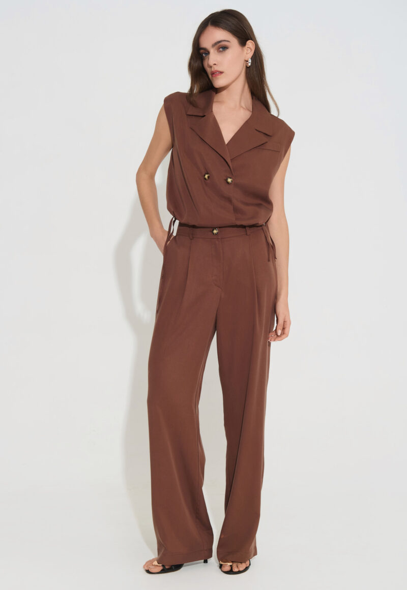 Γιλέκο με σταυροκούμπι και δέσιμο στο πλάι