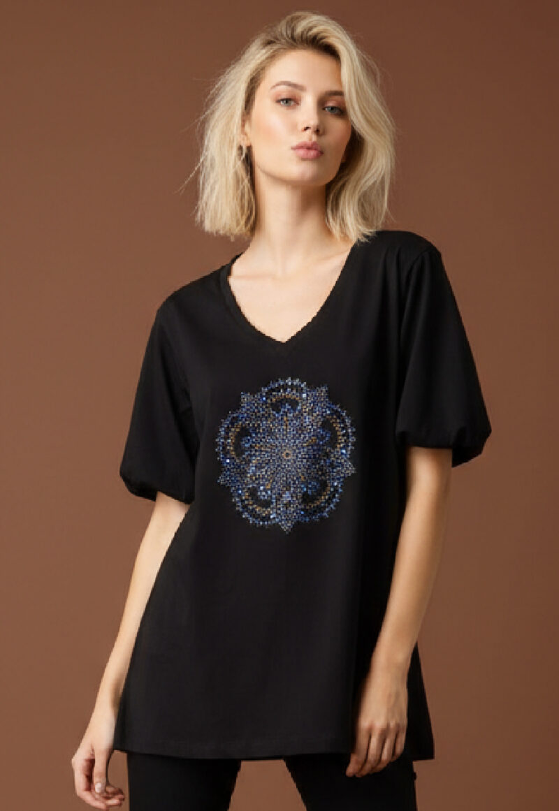 T-Shirt με Εντυπωσιακό Κεντητό Μοτίβο από Παγιέτες