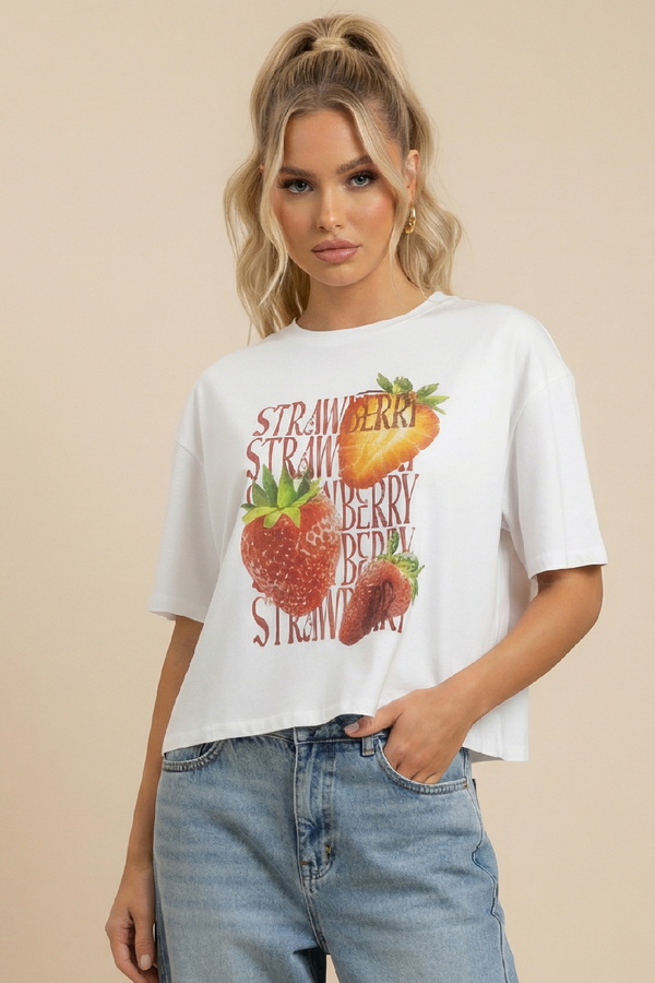 Unitee Κοντομάνικη Crop Μπλούζα με τύπωμα Strawberry