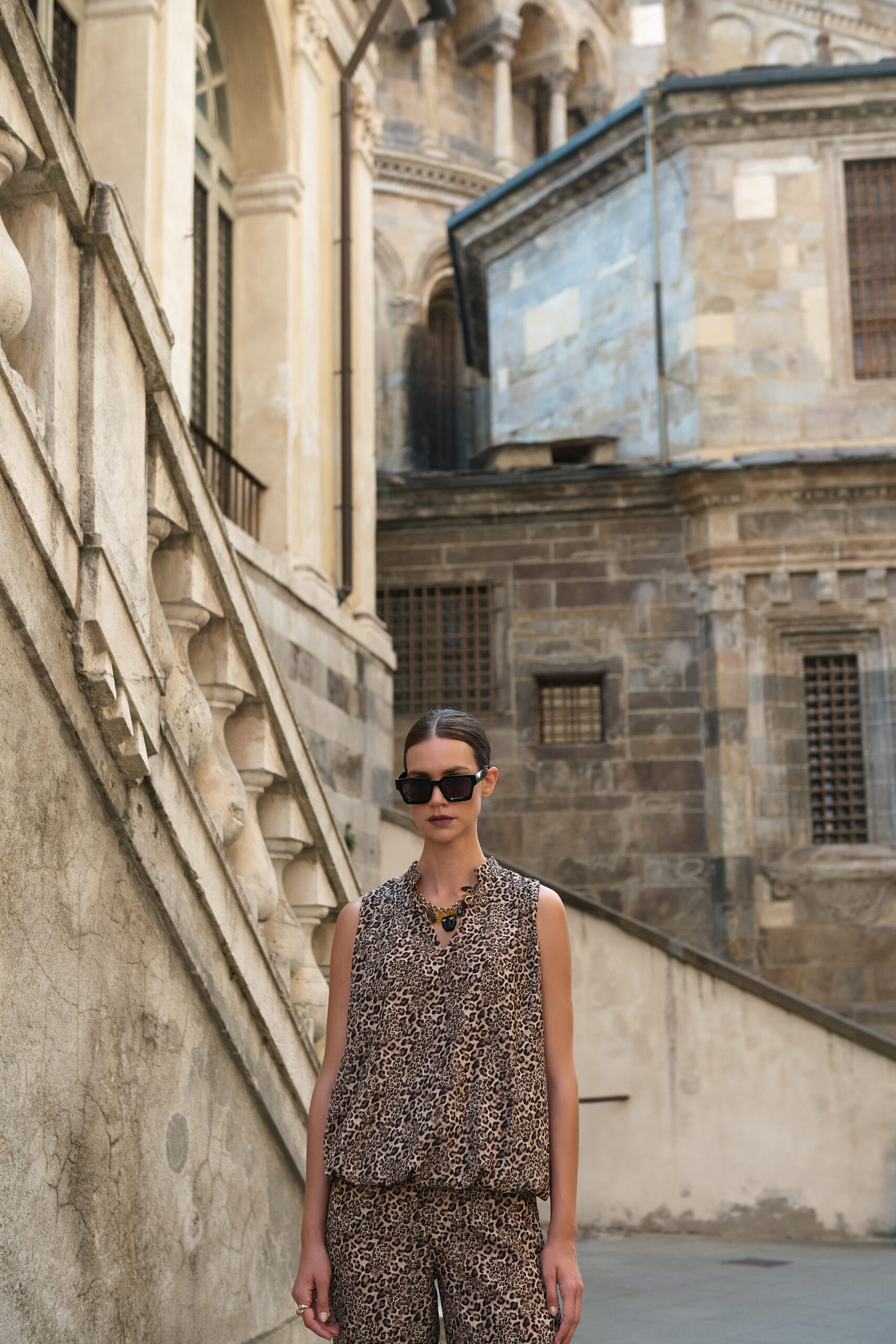 Αμάνικο Τοπ με Leopard Print